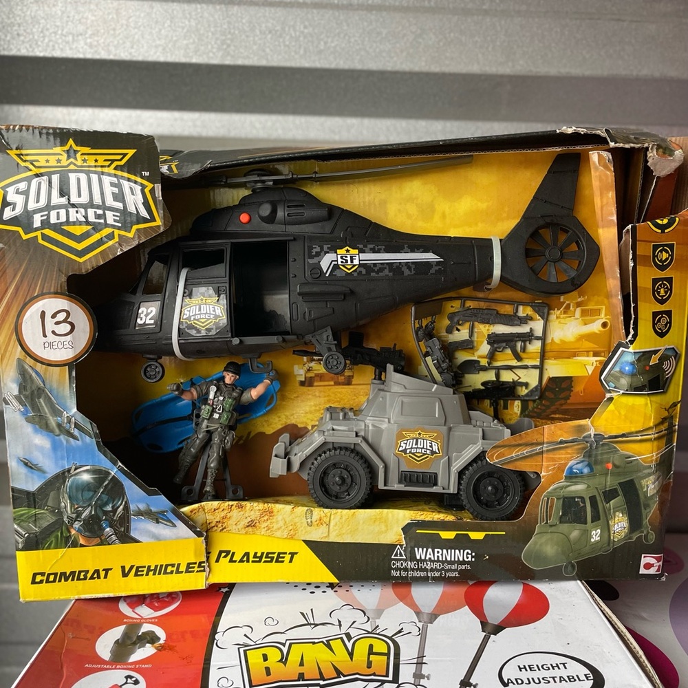 Combat Vehicles Playset - Black and Gray